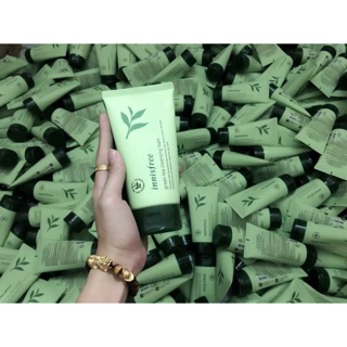 Sữa rửa mặt trà xanh innisfree
