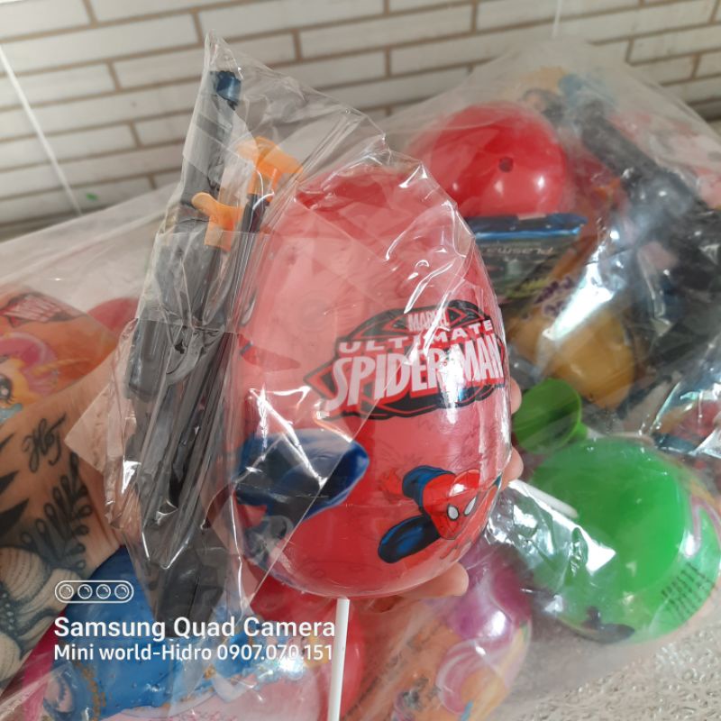 Đồ chơi trứng khủng long công chúa siêu nhân người nhện kẹo bất ngờ