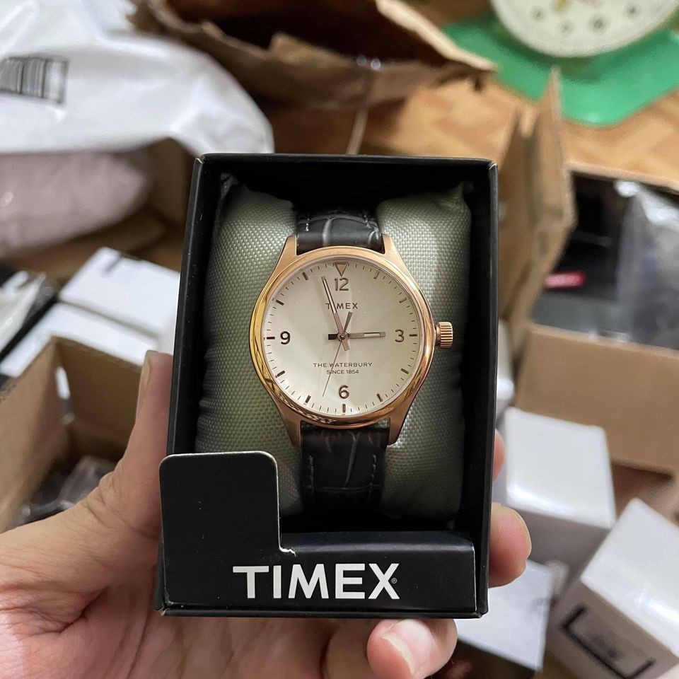 Đồng hồ nữ Timex Waterbury TW2R69600