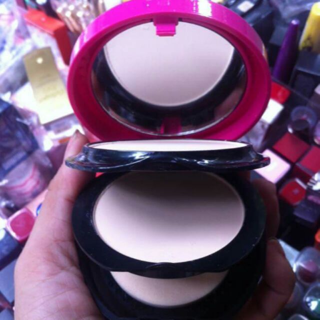 Phấn phủ 3 tầng