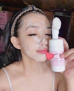 Sữa Rửa Mặt Trắng Da hm