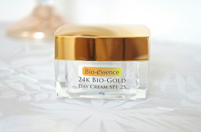 Kem dưỡng ngăn ngừa lão hóa ban ngày chiết xuất vàng 24k Bio Essence Bio-Gold Day Cream (40g)