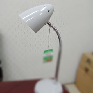 ĐÈN BÀN PROTEX PR-011