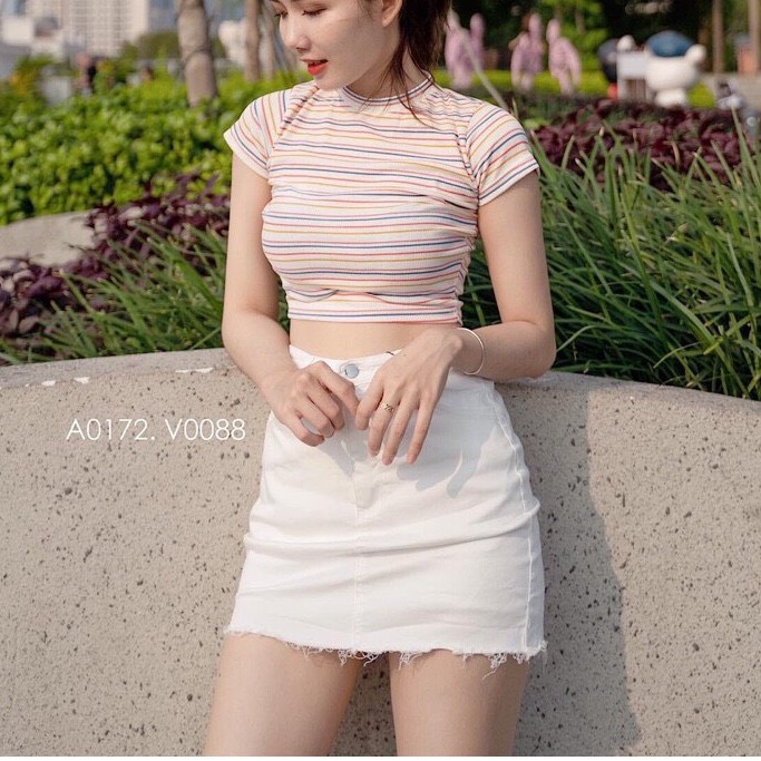 Chân váy kaki trơn xinh đơn giản dễ mix đồ | BigBuy360 - bigbuy360.vn