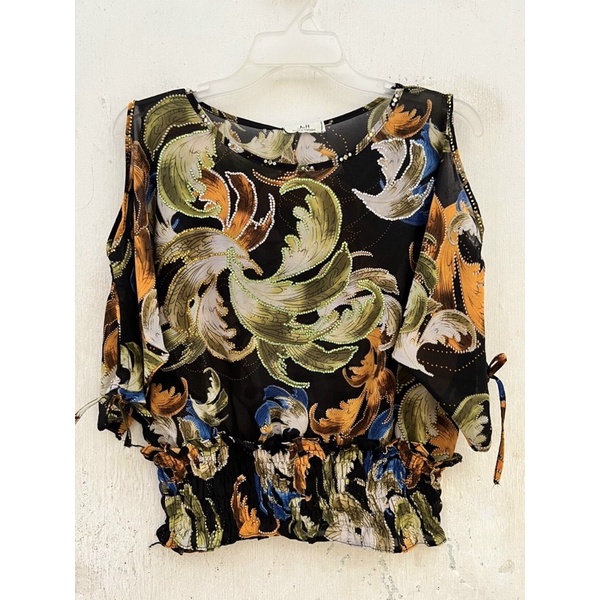 Áo Kiểu Nữ Tay Rớt Vai Hoạ Tiết Bông Sang Trọng Free Size 50-68Kg