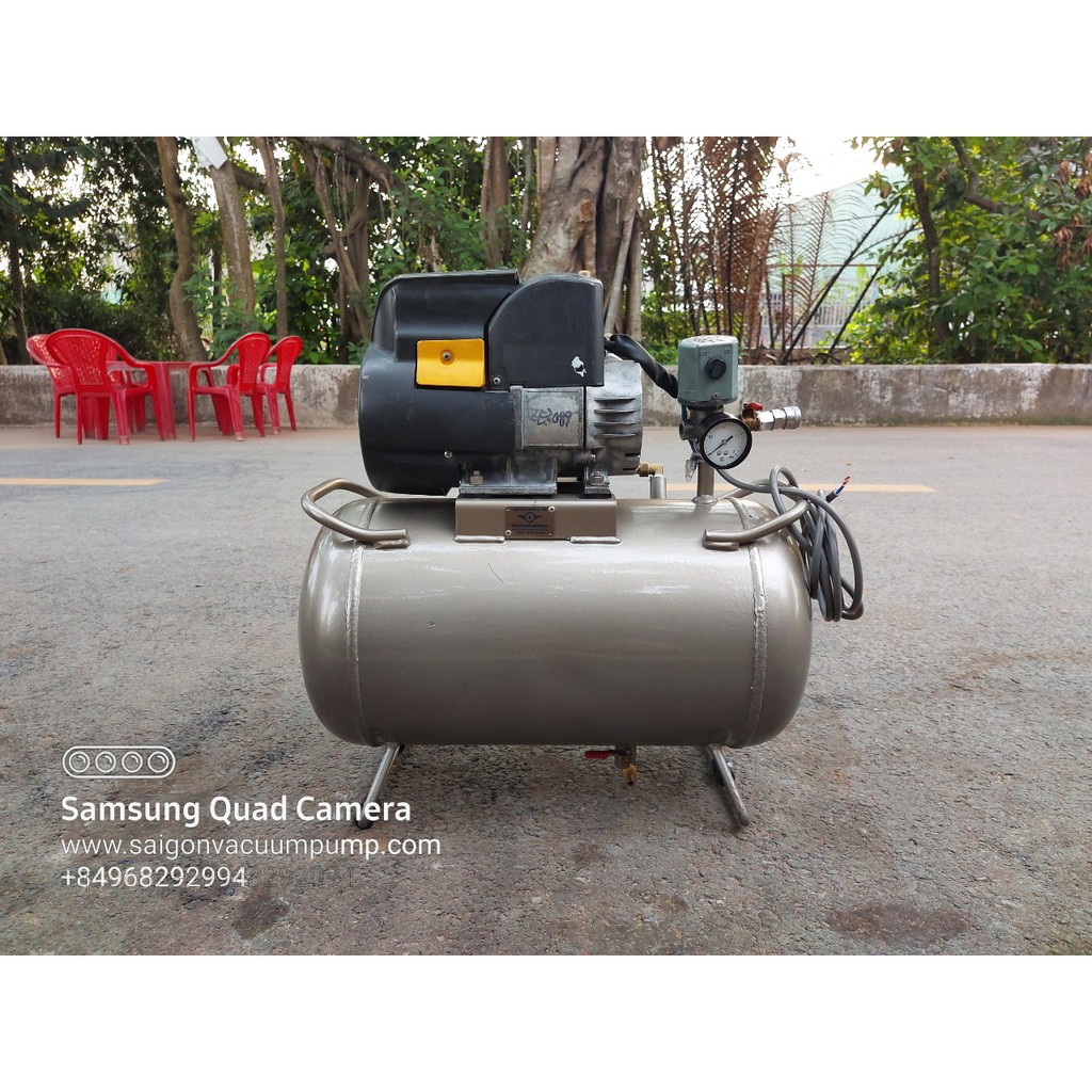 Máy nén khí HITACHI OILFREE BEBICON Air Receiver  HITACHI, Ltd. Tokyo Japan