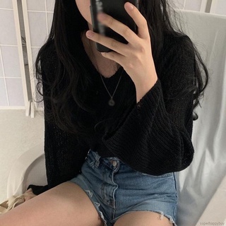 Áo len mỏng form rộng