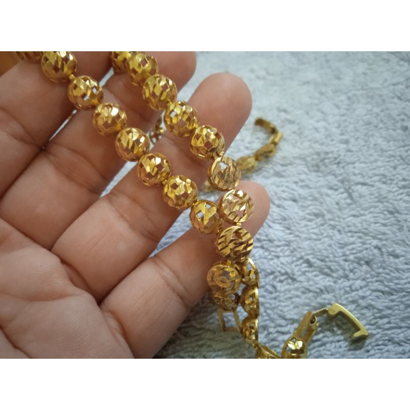 Lắc tay đồng thau nguyên chất.