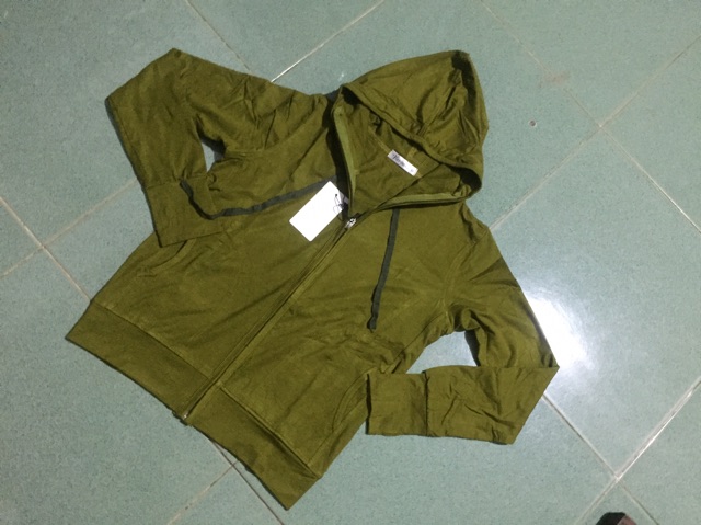 Áo khoác thun lạnh có mũ - màu size nhỏ! | BigBuy360 - bigbuy360.vn