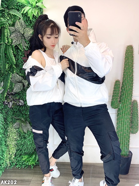 🔥𝐆𝐈𝐀́ 𝐒𝐈̉🔥202 Áo Khoác Couple Dù Cặp Siêu Hot (Video,Hình Thật) | BigBuy360 - bigbuy360.vn