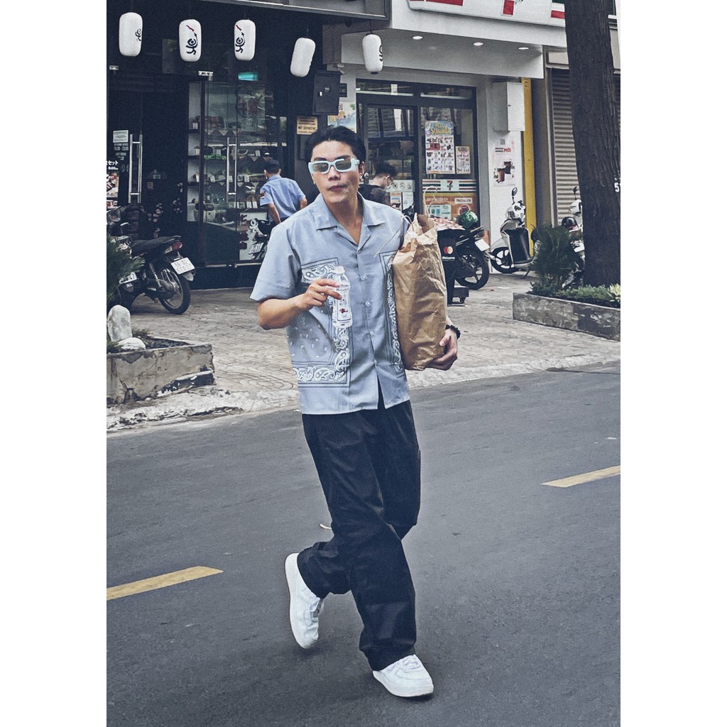 ÁO SƠ MI APRIDE HỌA TIẾT BANDANA - ĐEN | BigBuy360 - bigbuy360.vn