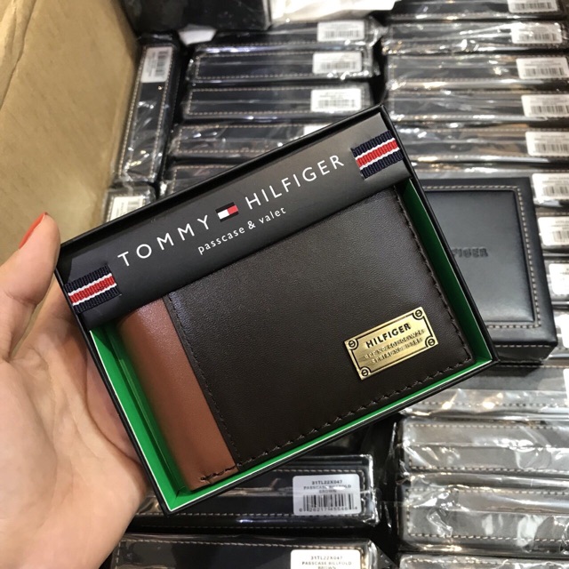 VÍ NAM TOMMY DA THẬT BAO CHECK CODE STORE