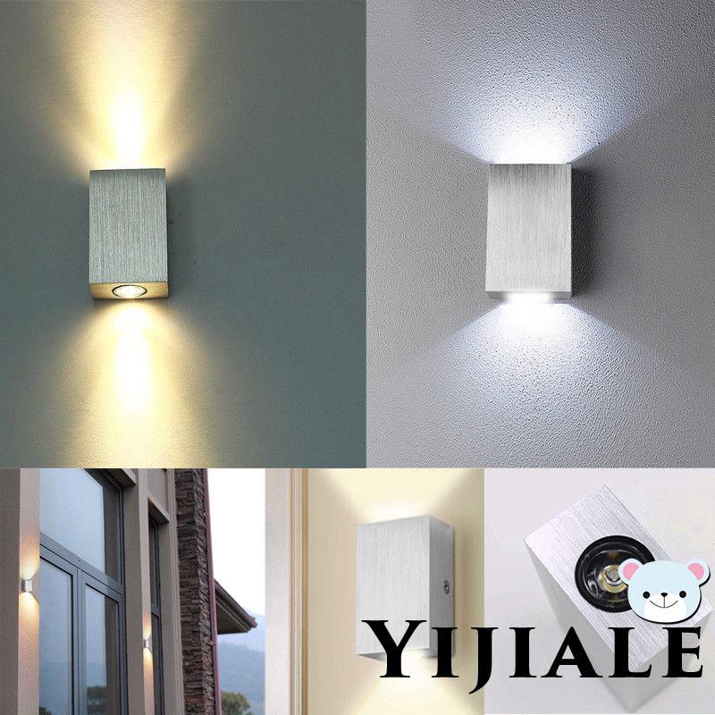 Đèn LED gắn tường cảm biến chuyển động