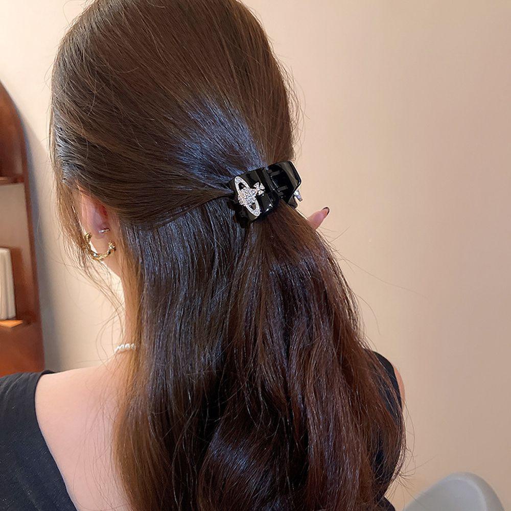 QQMALL Kẹp Tóc Càng Cua Hình Cá Mập / Hành Tinh / Hành Tinh / Chữ Cái Kiểu Vintage Cho Nữ