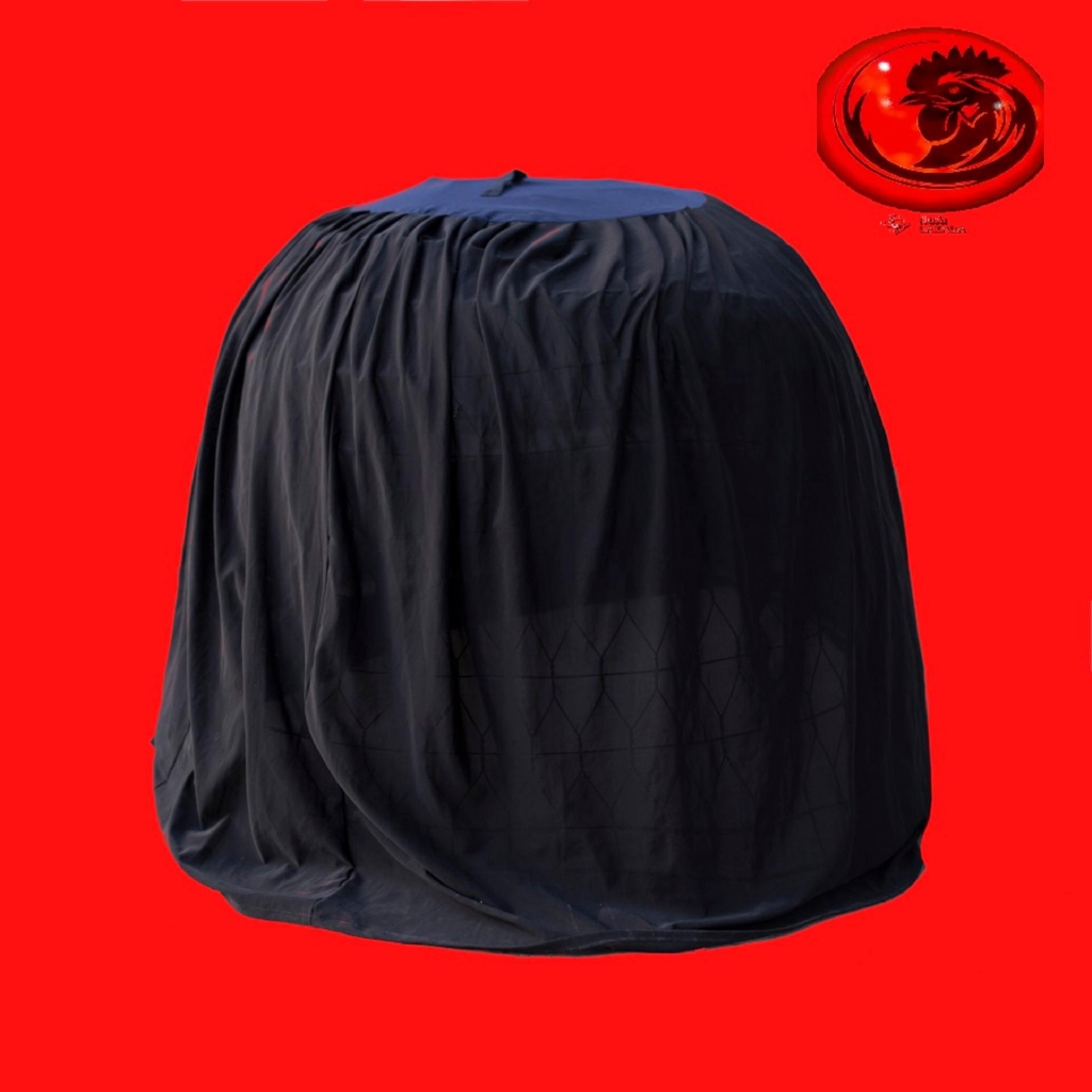 Mùng chống mưa cho gà đá