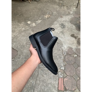 Chelsea Boots Nam mũi tròn
