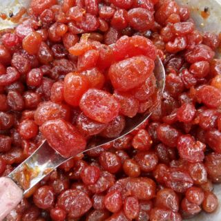 Mứt cà chua bi rim chanh dây 75k /500gr