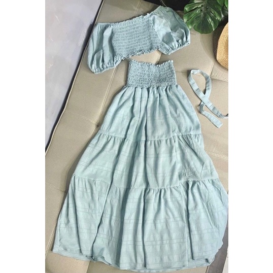 Set maxi đi biển nhún bèo xoè 3 món: áo phồng + váy tầng + dây buộc