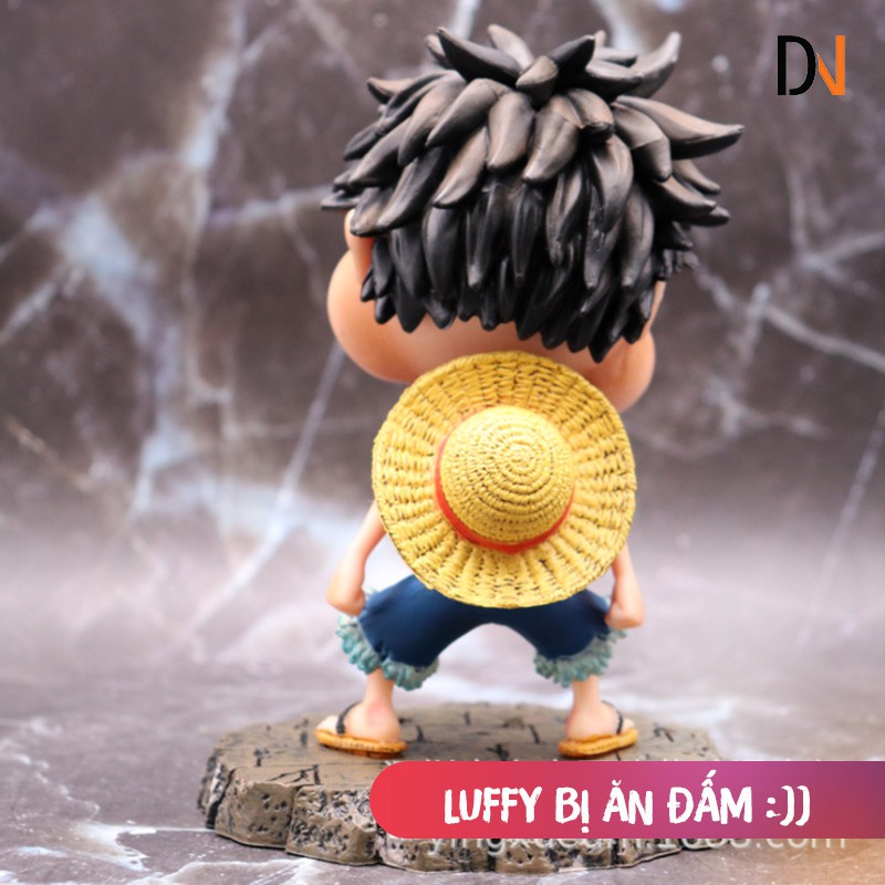 Mô Hình Luffy Bị Ăn Đấm - One Piece