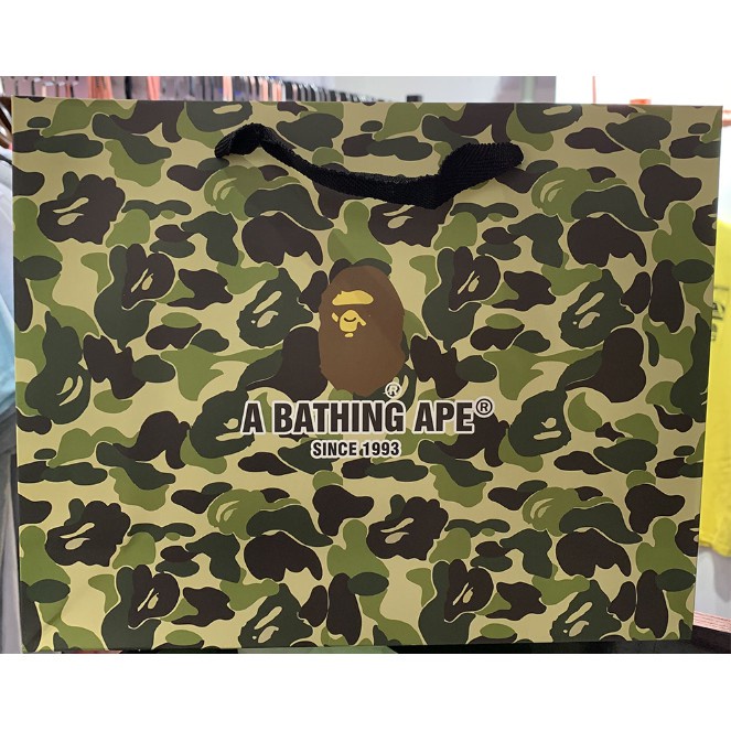 Túi giấy đựng giày BAPE mới