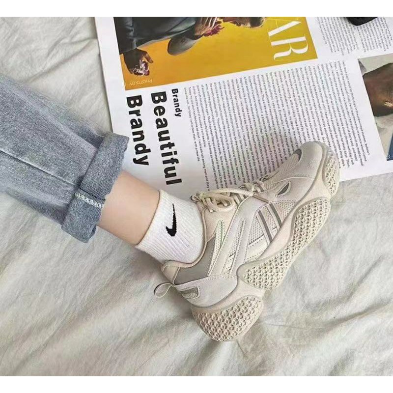 giày thể thao nữ ulzzang kiểu dáng sneaker đế tổ ong viền phản quang mã HV07