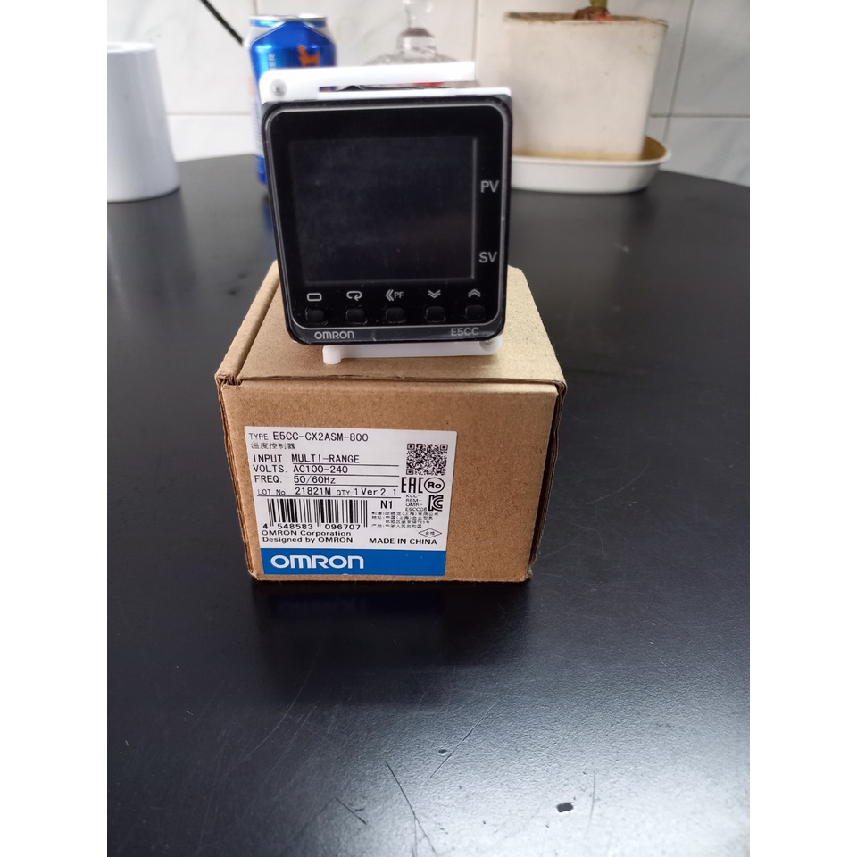 Bộ ổn nhiệt E5CC-CX2ASM-800