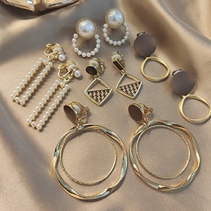 Set Khuyên Tai Dạng Kẹp Không Cần Lỗ Phong Cách Retro Hàn Quốc Cho Nữ