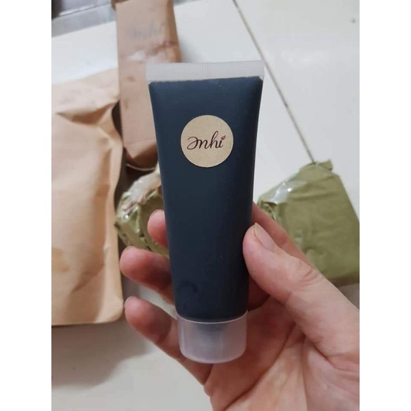 Kem đánh răng Anhi lọ 150gr trải răng cả năm không hết