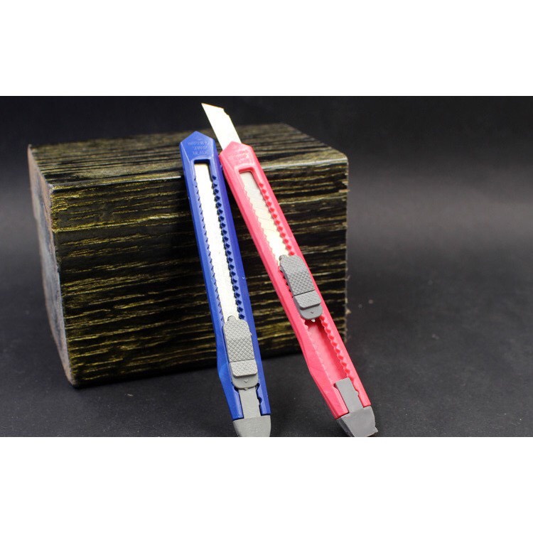 Dao rọc giấy decal dán kính, dán tường nhỏ gọn tiện lợi cán nhựa an toàn mini