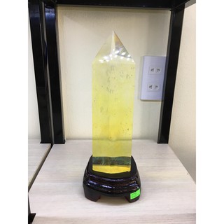 Đá núi lửa vàng hình trụ