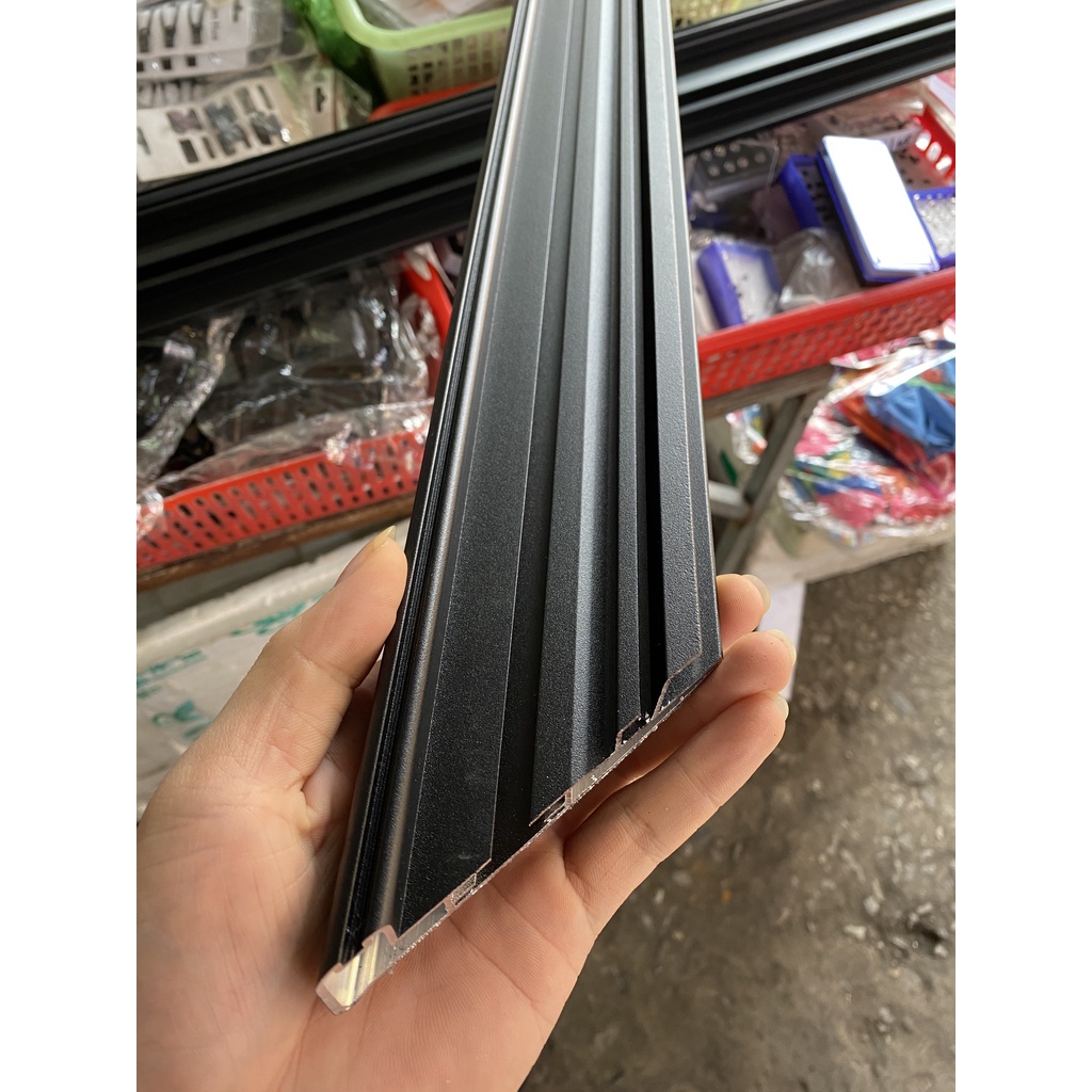 90″ – Màn chiếu tương phản cao V6+