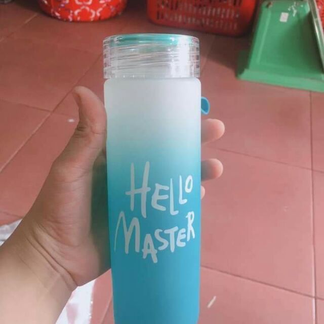 Bình nước thuỷ tinh hello master