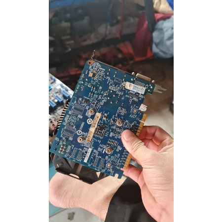 Vga Gigabyte 750ti 2G bảng 2 fan đẹp ngon lành