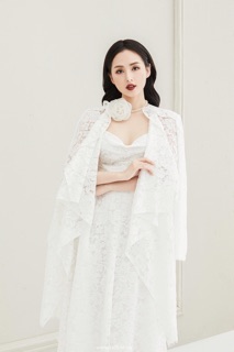 Vòng cổ hoa hồng raffiné