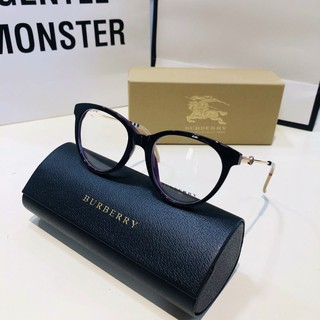 Kính Burberry