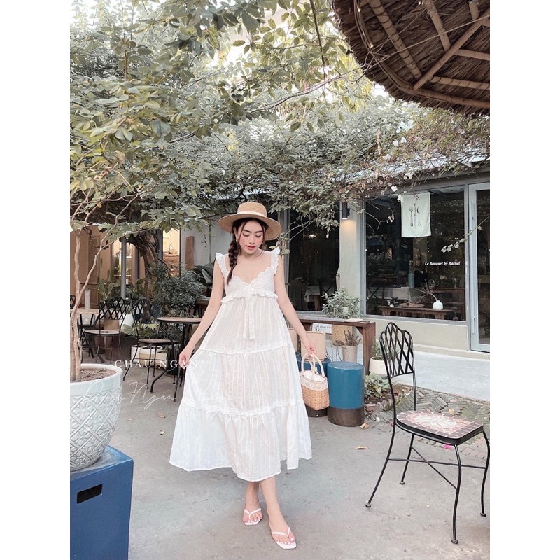 Đầm maxi trắng phối ren bèo tiểu thư có đệm ngực siêu xinh, Váy dài đi biển dáng xoè nhẹ chất thô đẹp | BigBuy360 - bigbuy360.vn