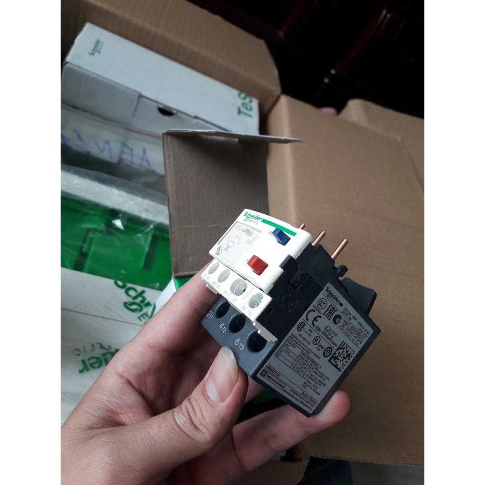 Rơ le nhiệt LRD32 Schneider (23A-32A)