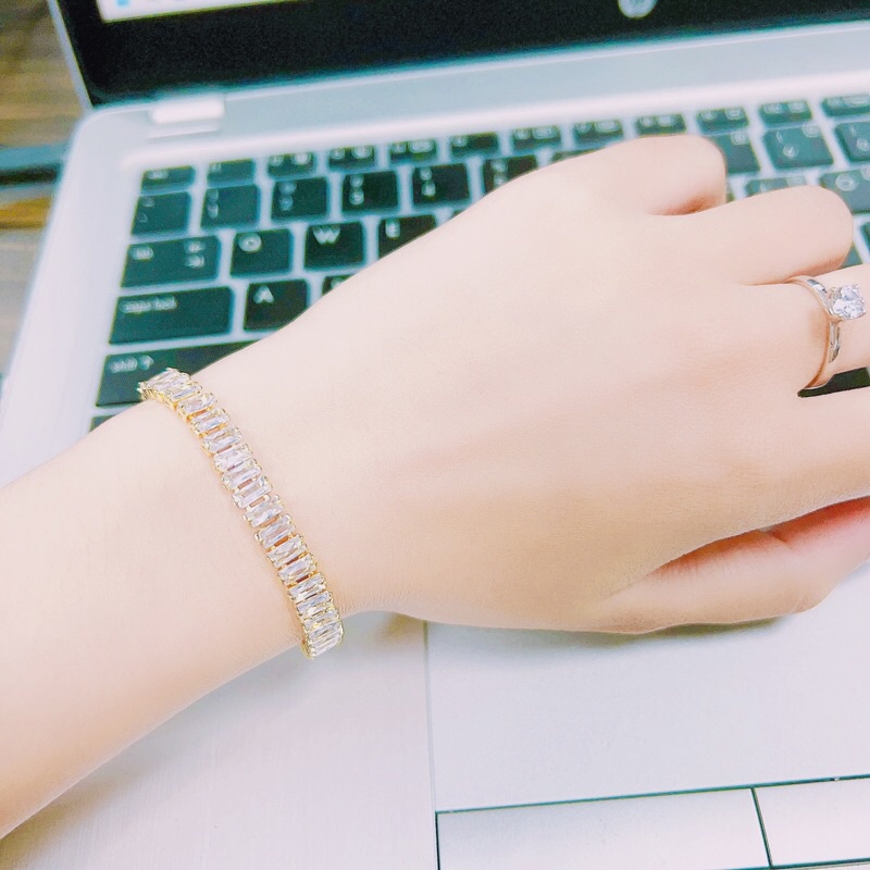 Lắc tay titan rút đá bagguet siêu sáng không đen không gỉ