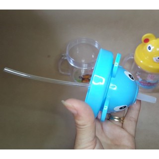 Bình tập uống nước cho bé