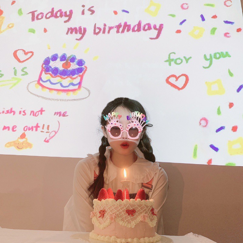 Máy chiếu chúc mừng sinh nhật Máy chiếu tỏ tình sáng tạo