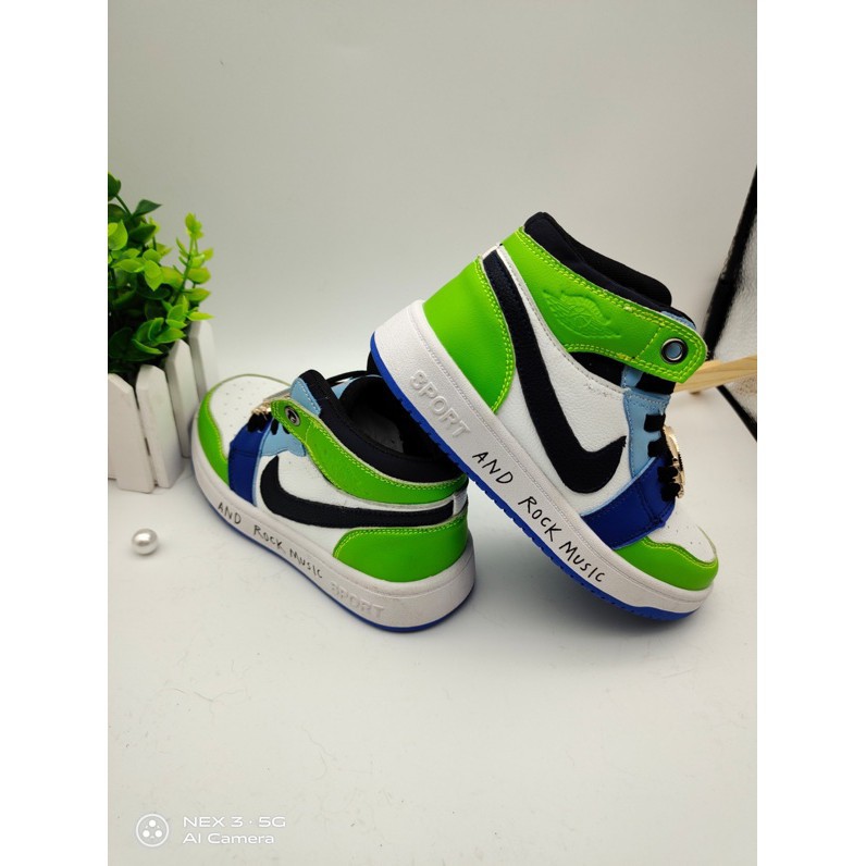 * Cổ phiếu sẵn sàng * Nike Air Jordan 1 Gold Watch Boy & Girl Shoes Giày bóng rổ Giày thể thao trẻ em Giày trẻ em