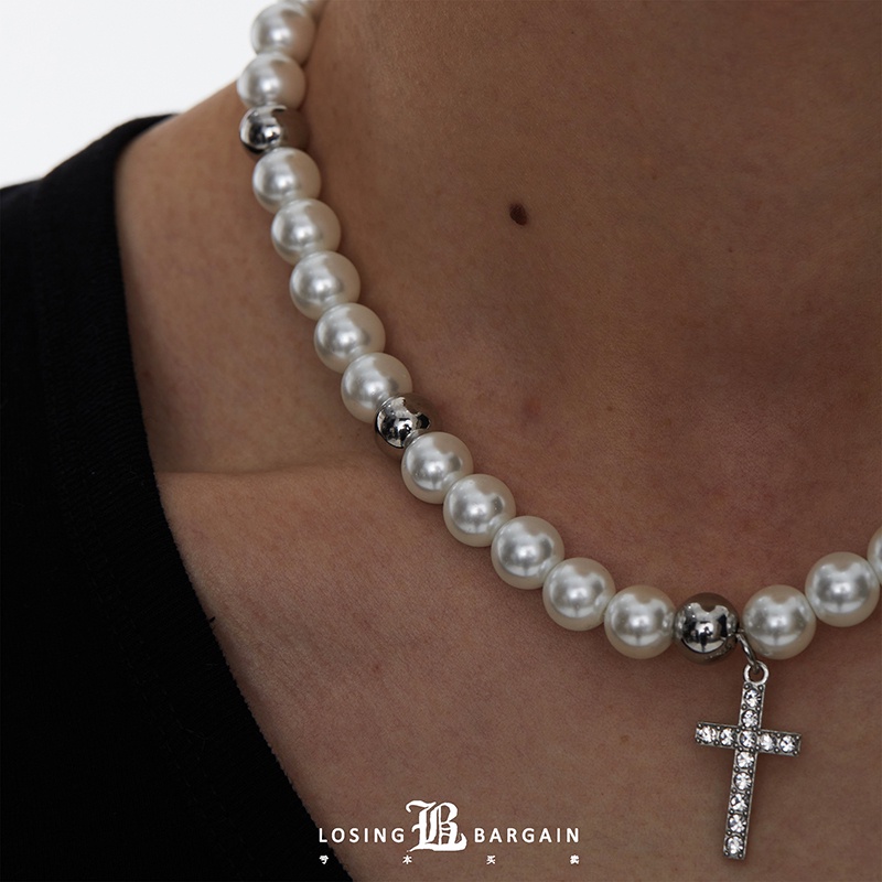 Vòng cổ Ngọc Trai Mặt Thánh Giá Thời Trang