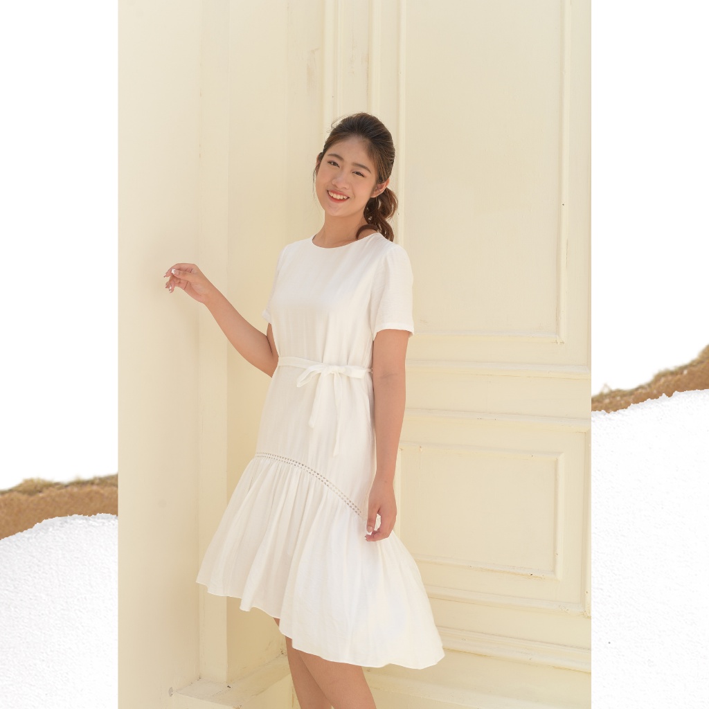 Váy lụa đũi trắng thiết kế Lalastyle