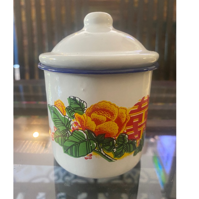 Ly xinh đẹp- xuất xứ Việt Nam