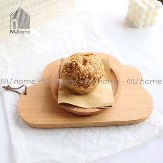 nuhome.vn | Khay gỗ hình mây thiết kế đơn giản dùng trang trí đồ ăn, chụp hình sản phẩm