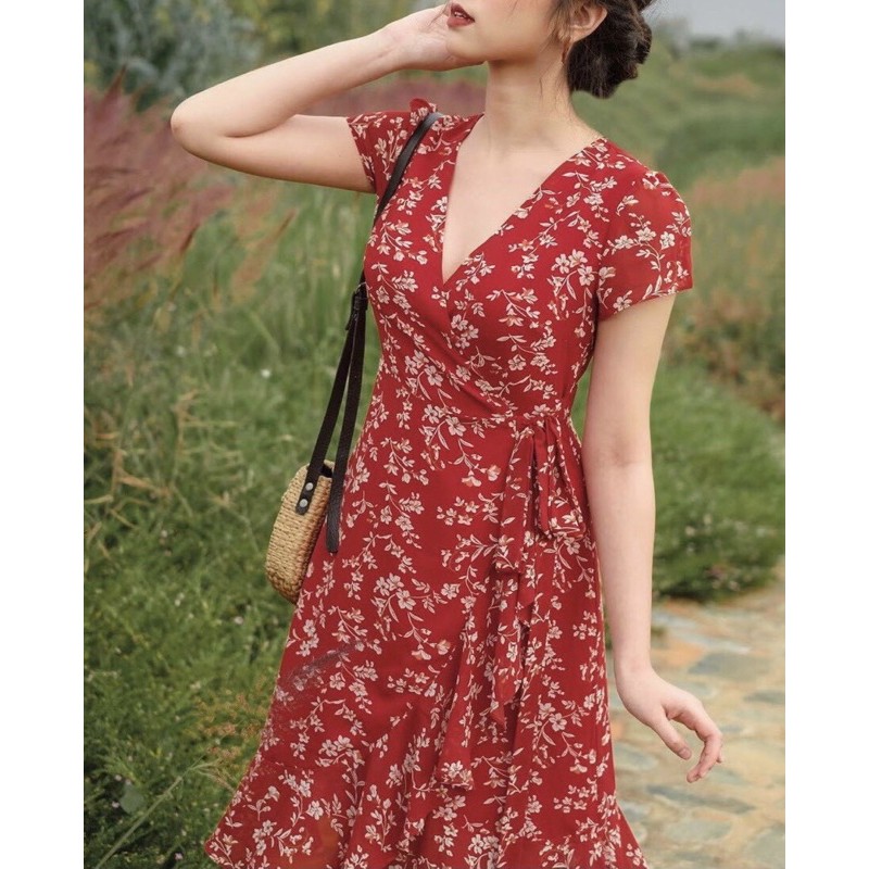 ĐẦM MAXI ĐỎ ĐẮP CHÉO HOA NHÍ NƠ HÔN KÈM ẢNH THẬT