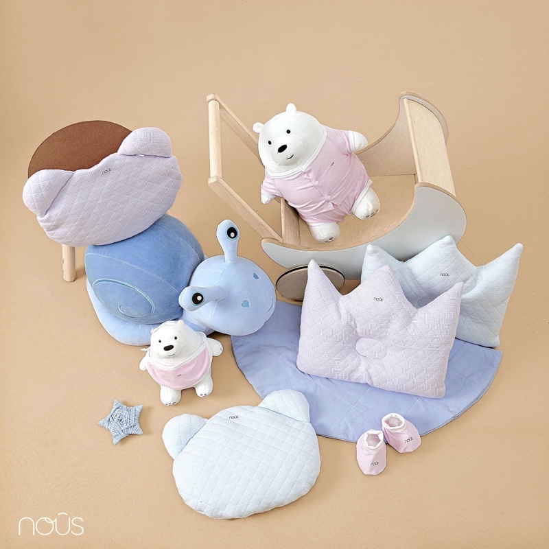 Gối ngủ cotton hình vương miện cho bé Nous, gối bông họa tiết chất liệu mềm mại - Monnie Kids