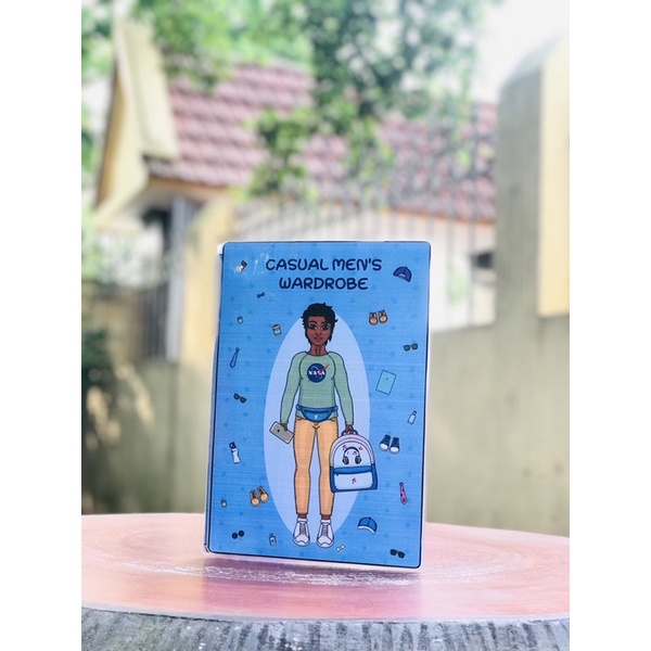 THAY ĐỒ CHO BÚP BÊ NAM PHI HÀNH GIA