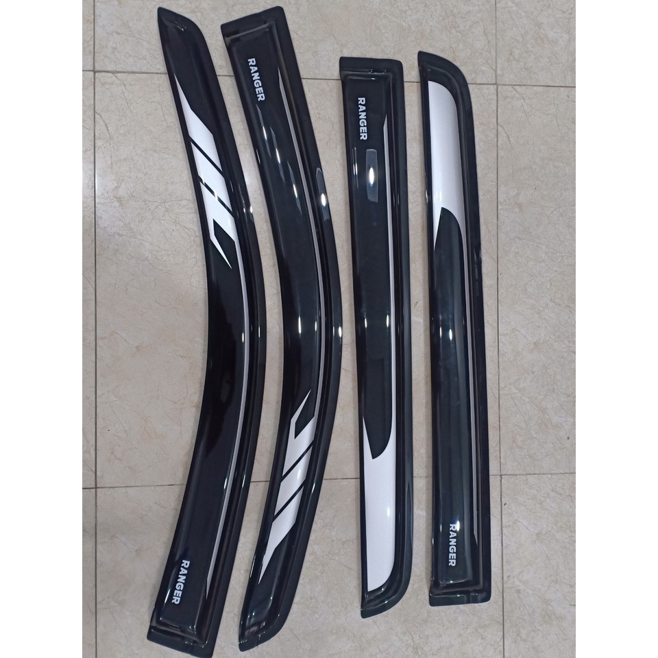 Xả -Vè Che Mưa Xe Ranger 2016 đến 2020 Màu ĐEN BẠC ( Lỗi nhỏ )