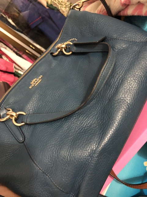 Thanh lý túi Coach auth